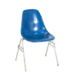 Vintage Set of 4 HERMAN MILLER Eames Fiberglass Chairs - Image 9
