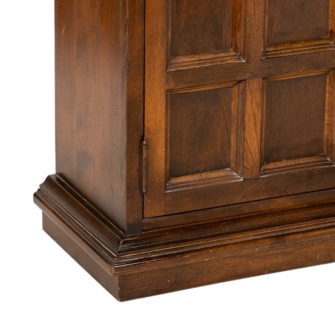 ETHAN ALLEN Classic Manor Maple Collection Entry Console