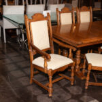 Vintage Oak Dining Table with 2 Leaves and 6 Chairs - Image 4