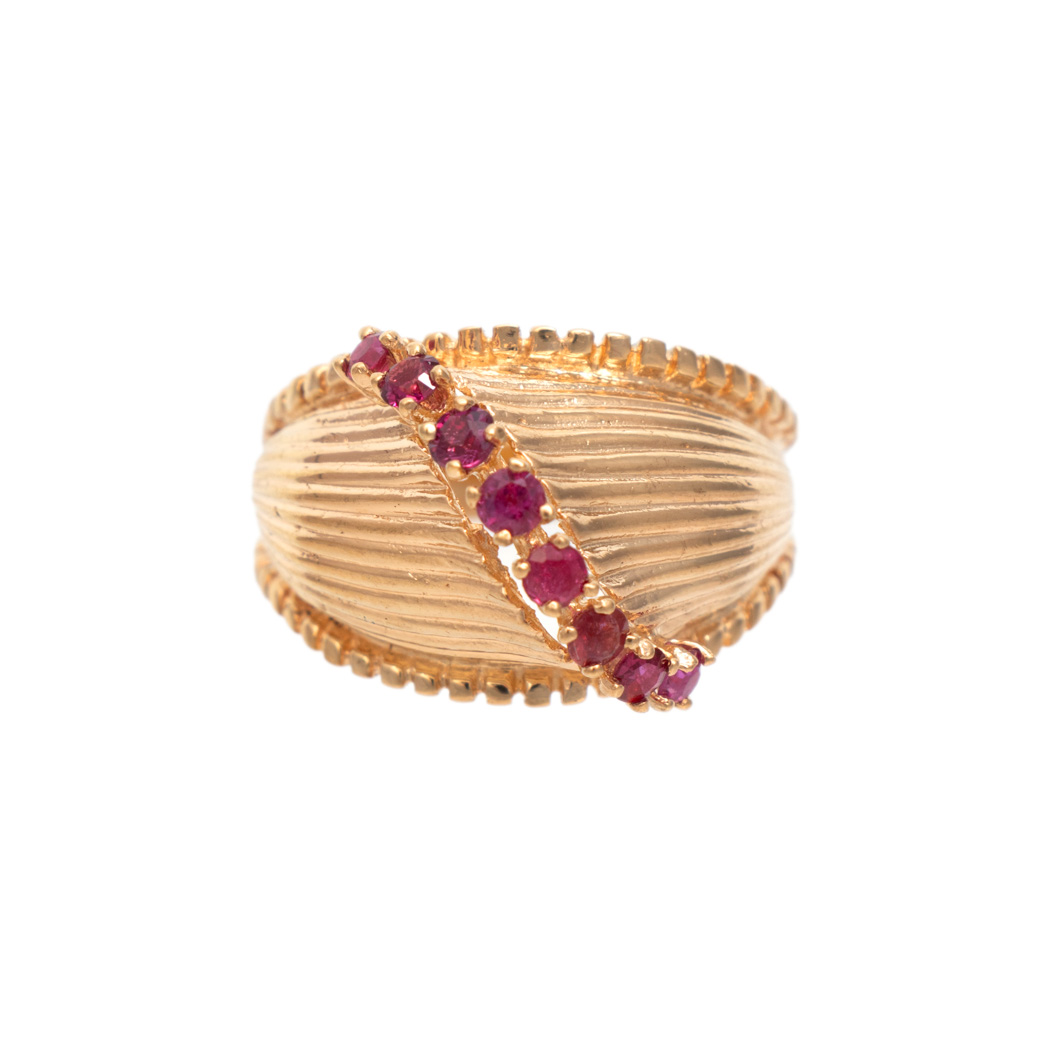 RJ_ML1262-3 Ruby Wave Style Ring in 14 Karat Gold - Image 1