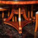DREXEL HERITAGE Biedmermeier Style Oval Dining Table with 1 Leaf and 6 Chairs - Image 3