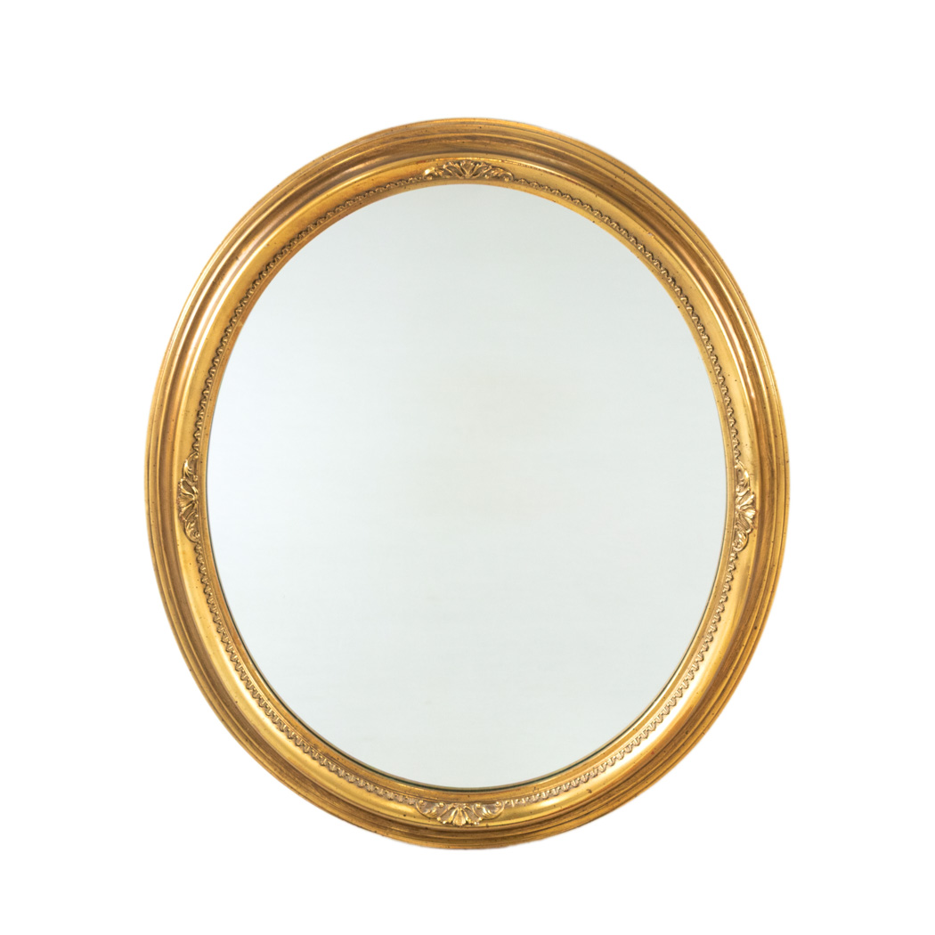 ZUTZ_326-2 CAROLINA MIRROR CO. Oval Gold Framed Mirror - Image 1