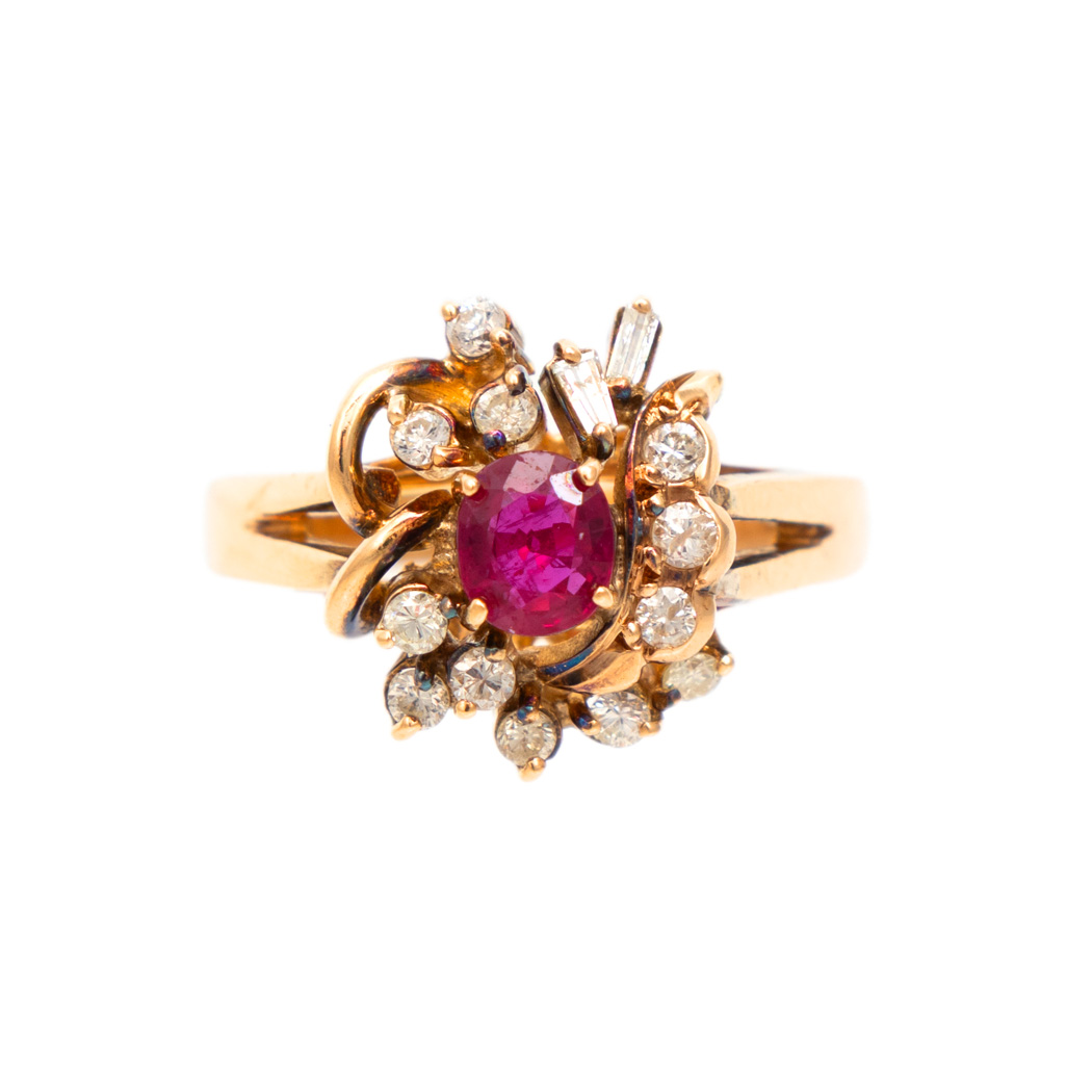 LD_194-3 Vintage Ruby and Diamond Ring in 14 Karat Gold - Image 1