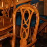 UNIVERSAL FURNITURE Cherry Finish Double Pedestal Dining Table with 6 Chairs and 2 Leaves - Image 5