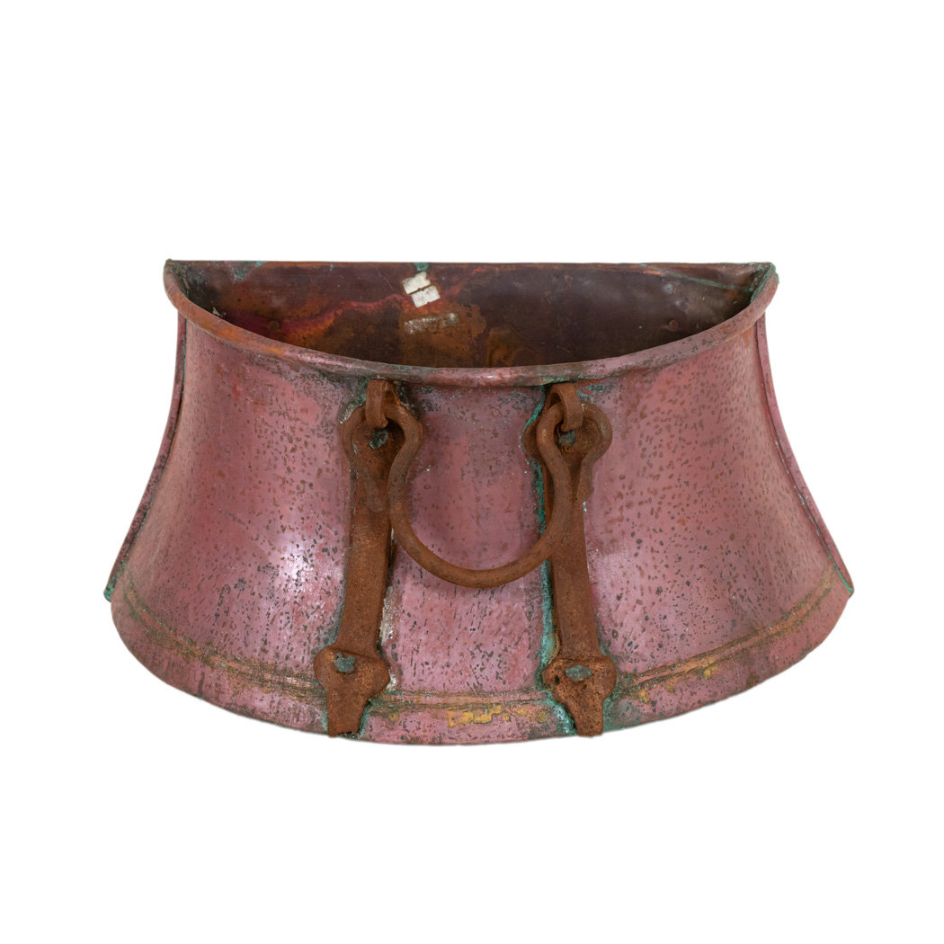 ZCHRM_102-2 Vintage Hand Forged Copper Wall Mounted Pot - Image 1
